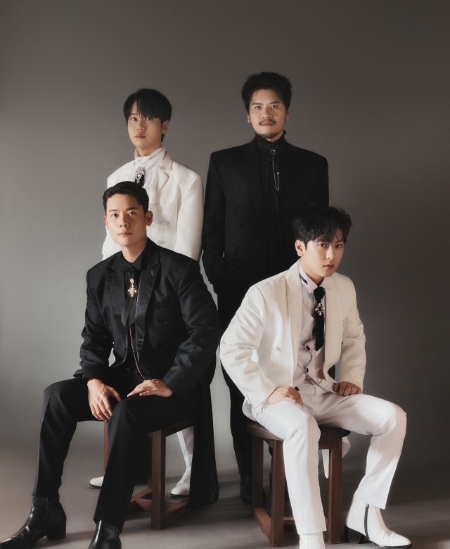 라포엠 (크로스오버 4중창 그룹)